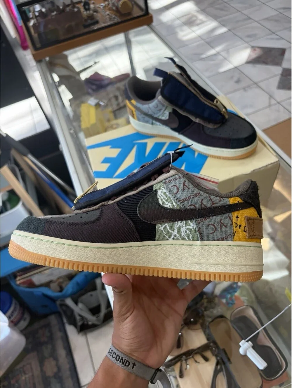 Nike Travis scoot air force 1 low size 8 men’s